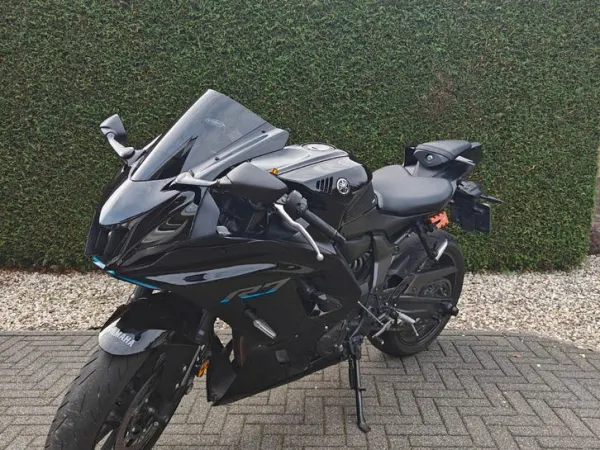2023 Yamaha R7 - €12,995 · Bidding (1/1)