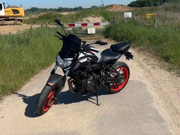 2019 Yamaha MT-07 - € 6.000 · Bieden (1/1)