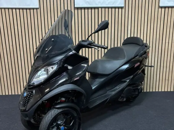 2021 Piaggio MP3 350 LT Sport HPE ABS ASR 2021 Autorijbewijs - €5,450 (1/1)