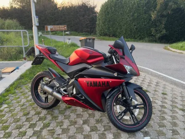 2009 Yamaha R125 | 2009 | Goed Onderhouden | A1 - €3,950 · Bidding (1/1)