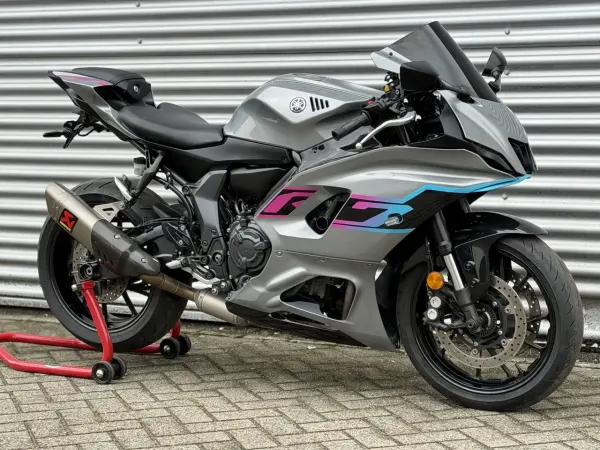 2022 Yamaha YZF-R7 - €9,250 (1/1)