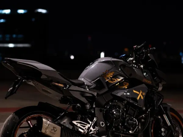Year unknown Yamaha MT 10 - €11,000 · Bidding (1/1)