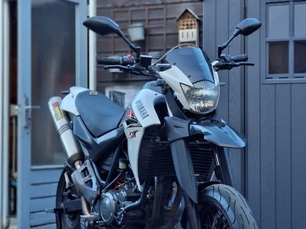 Year unknown Yamaha XT660X Supermoto-Akrapovic Uitlaat - €3,750 · Bidding (1/1)