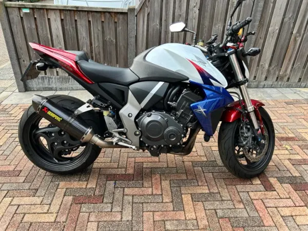 2009 Honda CB1000R Extreme met Akrapovic Uitlaat - €5,500 (1/1)