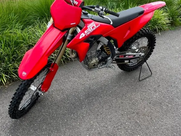 Year unknown Ducati 450 Desmo mx Crossmotor Nieuwstaat - €7,300 (1/1)