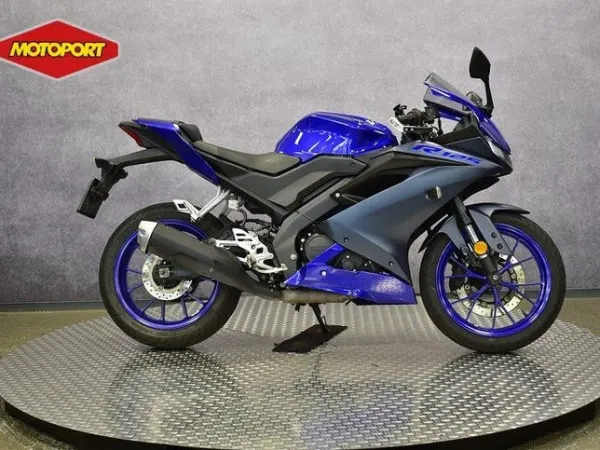 2022 Yamaha YZF R 125 - €5,999 (1/1)