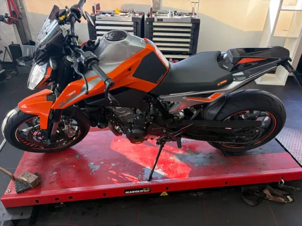 2019 KTM 790 Duke - € 6.950 · Bieden (1/1)