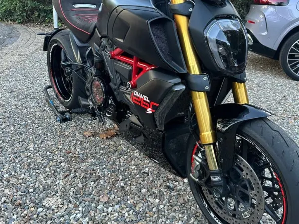 Year unknown Ducati Diavel 1260S - €19,499 · Bidding (1/1)