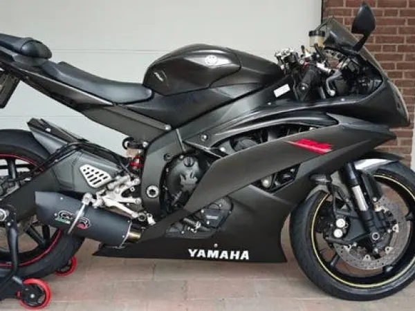 2008 Yamaha r 3 - €7,350 · Bidding (1/1)