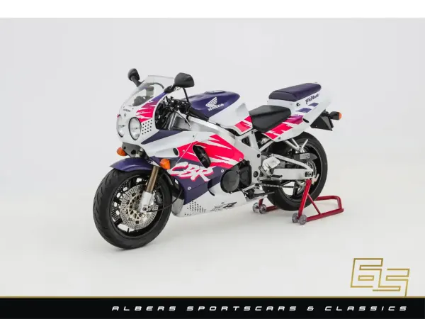1993 Honda CBR 900 - €8,950 (1/1)