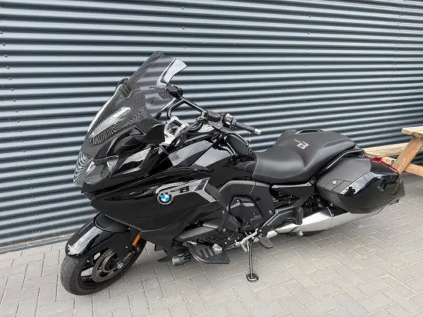 2017 BMW K 1600 B Bagger – 15.452 km – Full Option – CarPlay - €17,500 · Bidding (1/1)