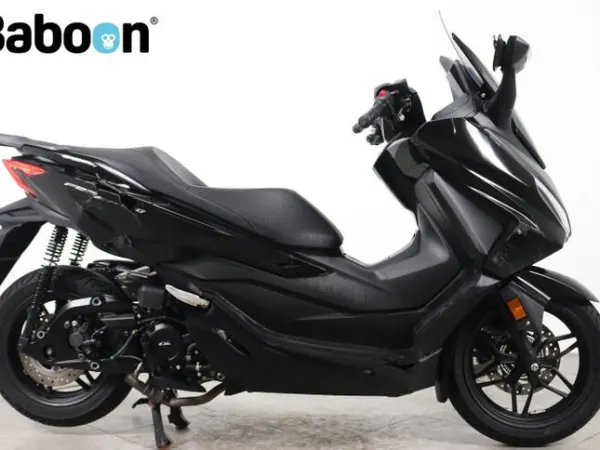 2024 Honda NSS 350 Forza (bj 2024) - € 3.950 (1/1)
