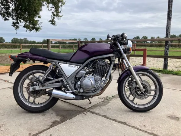 Year unknown Yamaha SRX600-Klassieke Naked Bike - Bidding (1/1)