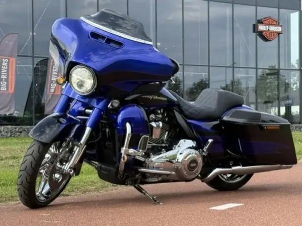 2017 Harley-Davidson Street Glide FLHX - € 22.450 (1/1)
