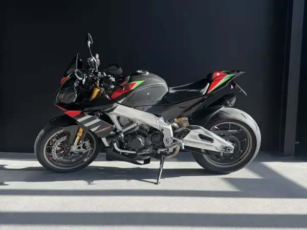 2020 Aprilia Tuono - €14,950 · Bidding (1/1)