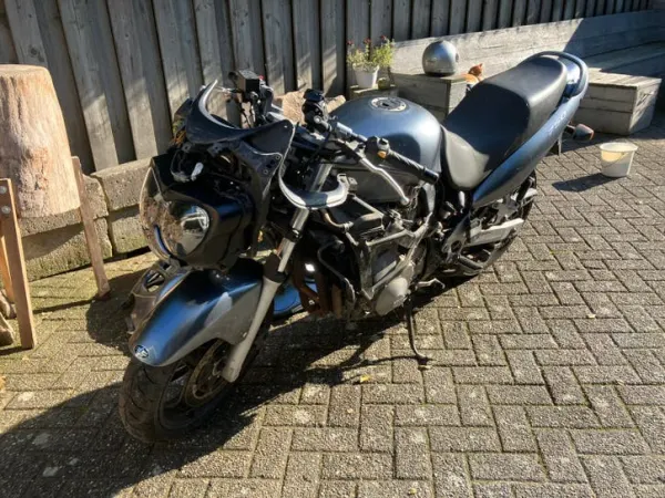 2006 Suzuki GSX 750 - Bidding (1/1)