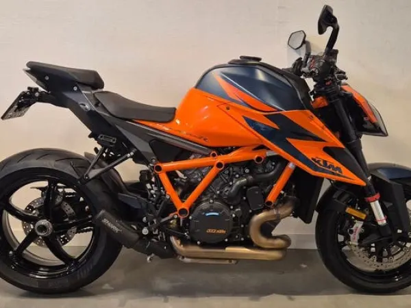 2022 KTM 1290 Superduke R (bj 2022) 21,580 km - Reserved (1/1)