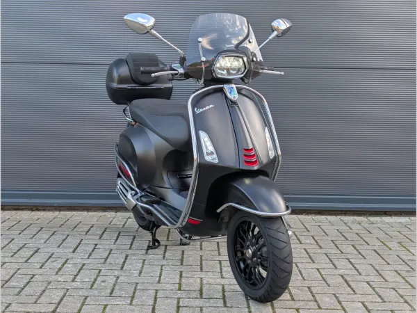 2023 Vespa Sprint 125 - Reserved (1/1)