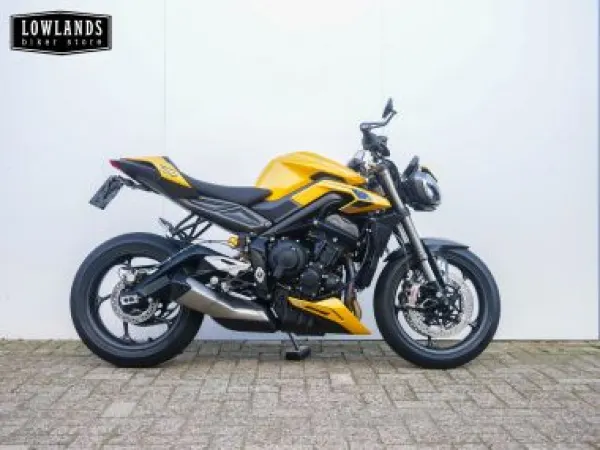 Bouwjaar onbekend Triumph Street Triple RS - € 11.995 (1/1)