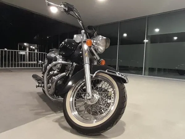 1999 Honda Shadow 750 - €3,500 · Bidding (1/1)