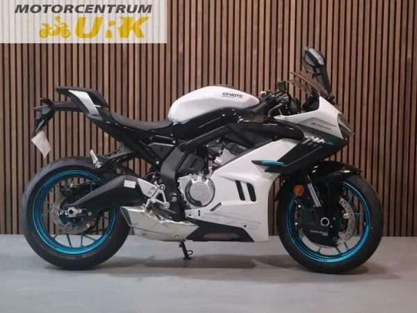 2026 Cfmoto 675 SR-R (bj 2026) - €8,999 (1/1)