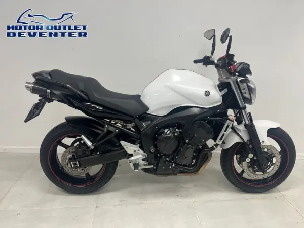 2008 Yamaha FZ 6 N Fazer FZ6N (bj 2008) - € 3.250 · Bieden (1/1)