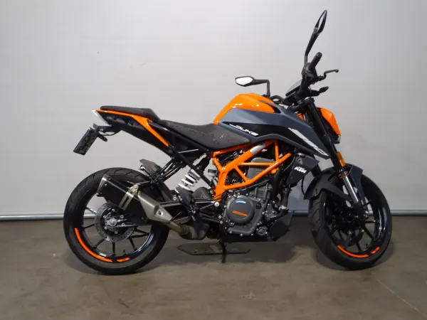 2023 KTM 390 Duke - €4,990 (1/1)
