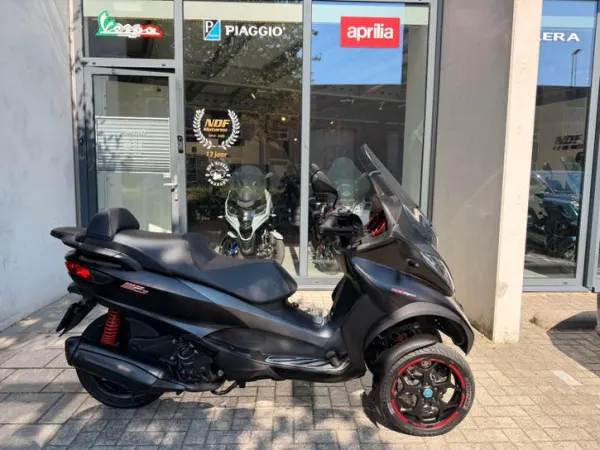 Bouwjaar onbekend Piaggio mp3 500 hpe abs - € 7.450 · Bieden (1/1)