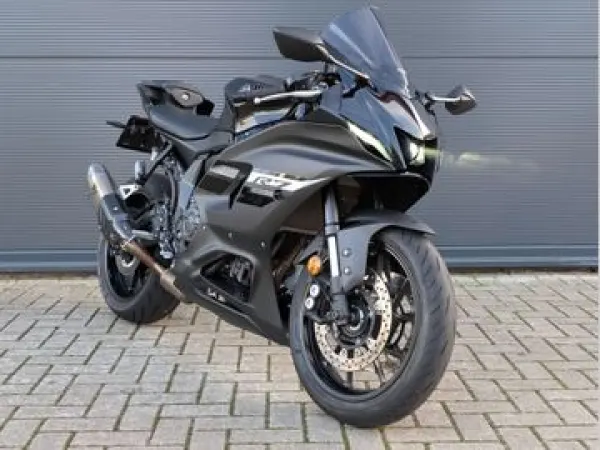 2024 Yamaha R7 - €9,999 (1/1)