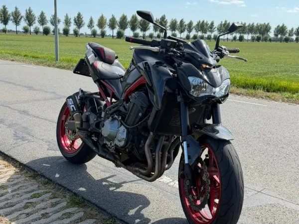 2019 Kawasaki Z 900 - €7,400 · Bidding (1/1)