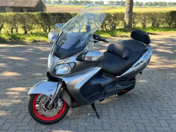 Year unknown Suzuki Burgman 650 - Price on request (1/1)