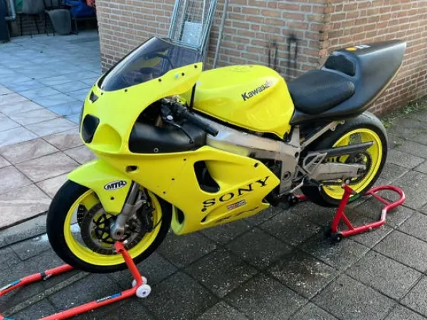 Year unknown Kawasaki zx7r Circuitmotor - €1,500 (1/1)