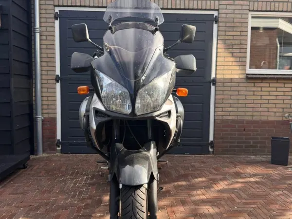 2003 Suzuki V-Strom DL 1000 - €2,950 (1/1)