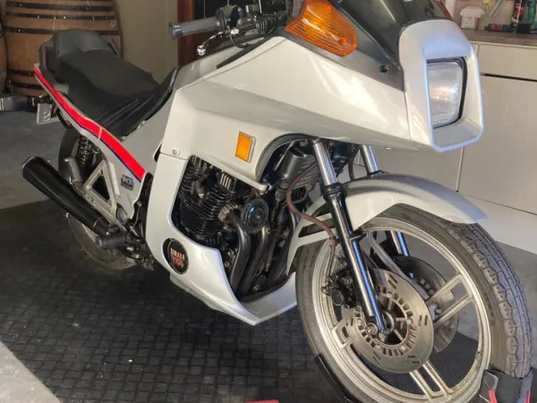 1982 Yamaha XJ 650 - €2,950 · Bidding (1/1)