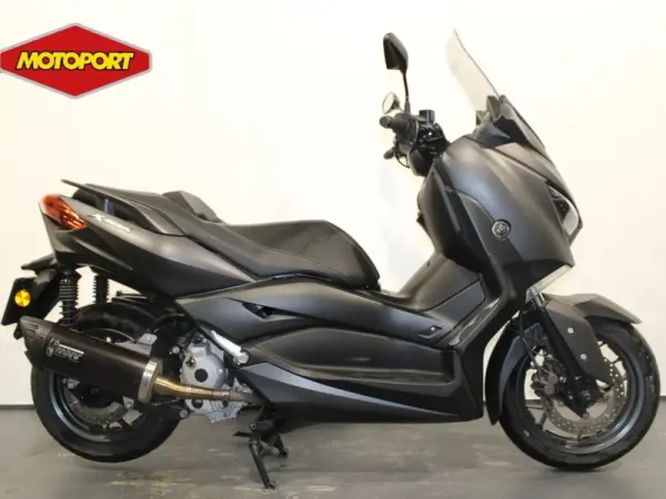2020 Yamaha X-Max 300 - €5,250 · Bidding (1/1)