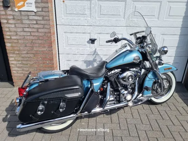 2008 Harley-Davidson Road King 2008-NL motor: Kleur Suede Blue Pearl/Vivid Black - € 12.500 (1/1)