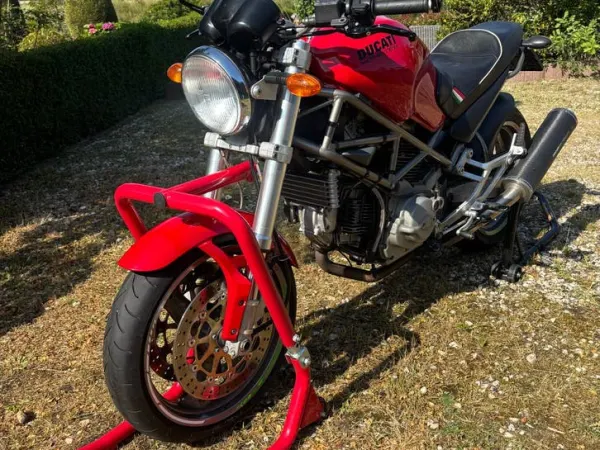 Year unknown Ducati Monster 750 i.e. 2002-Goed Onderhouden met Extra's - €2,250 · Bidding (1/1)