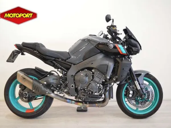 2023 Yamaha MT-10 (bj 2023) - €13,990 (1/1)
