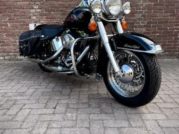 2000 Harley-Davidson Heritage - €9,950 · Bidding (1/1)