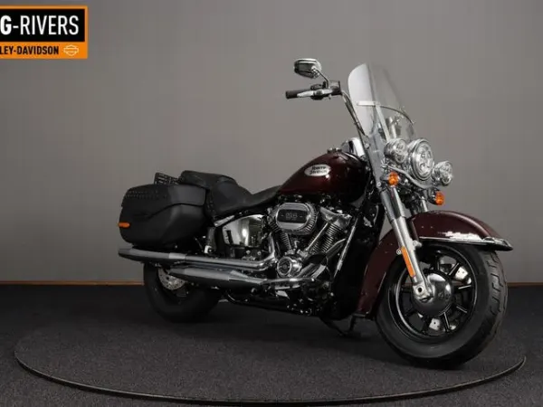 2023 Harley-Davidson Heritage - €25,500 · Bidding (1/1)