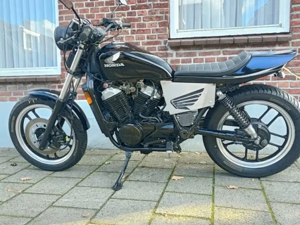1987 Honda VT 500 - Bidding (1/1)