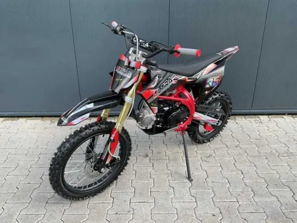 Year unknown Oset Ultra Motocross DB003 Rood 27JU Motorfiets - Price on request (1/1)