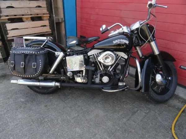 1981 Harley-Davidson Electra Glide 1200 CC Shovel 1981 Police - €9,850 · Bidding (1/1)
