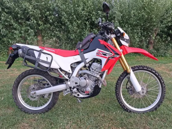 2016 Honda CRF 250 - €4,500 · Bidding (1/1)