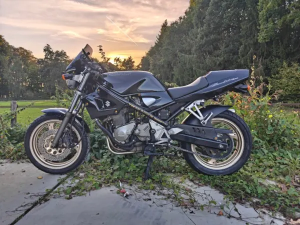 Year unknown Suzuki Bandit 400 - Bidding (1/1)