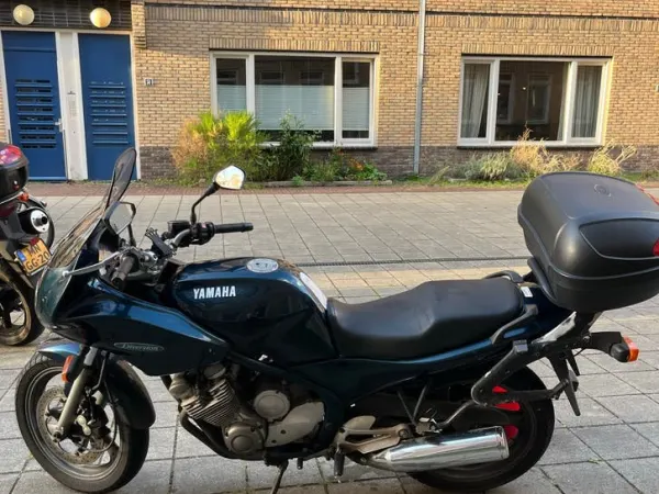 Year unknown Yamaha XJ600 Diversion - €700 · Bidding (1/1)