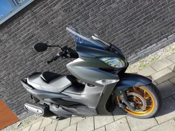 2026 Suzuki AN 400 Burgman - €7,999 (1/1)