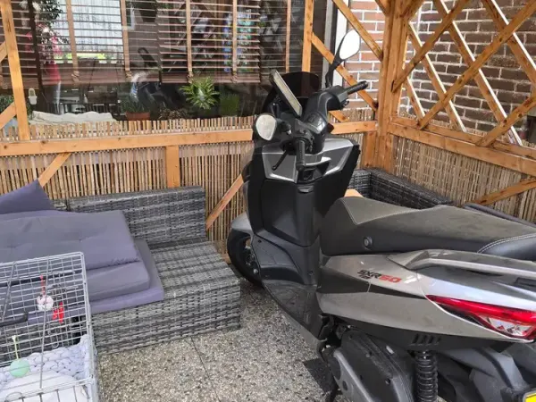 2023 Aprilia SXR 50 - €1,999 (1/1)