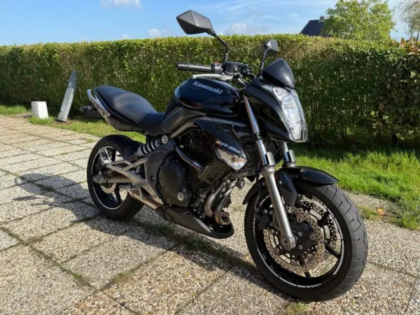 2009 Kawasaki ER-6N ABS | 30.000 km | Black-Edition - €3,250 (1/1)
