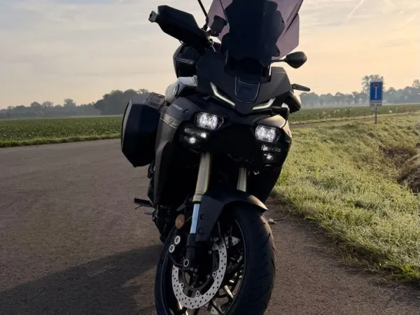 2026 Yamaha Tracer 9 GT-Volledig uitgerust, zo Goed als Nieuw - € 16.990 (1/1)